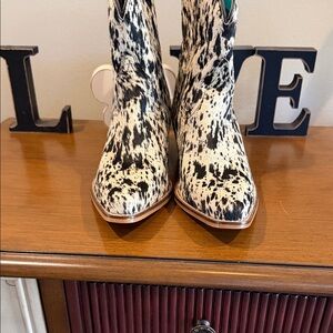 Myra Bag Speckled Ankle Boots